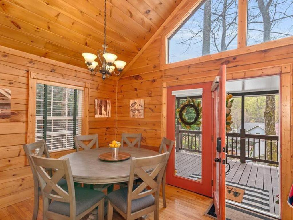 Soco Serene Cabin In The Heart Of 매기 벨리 외부 사진
