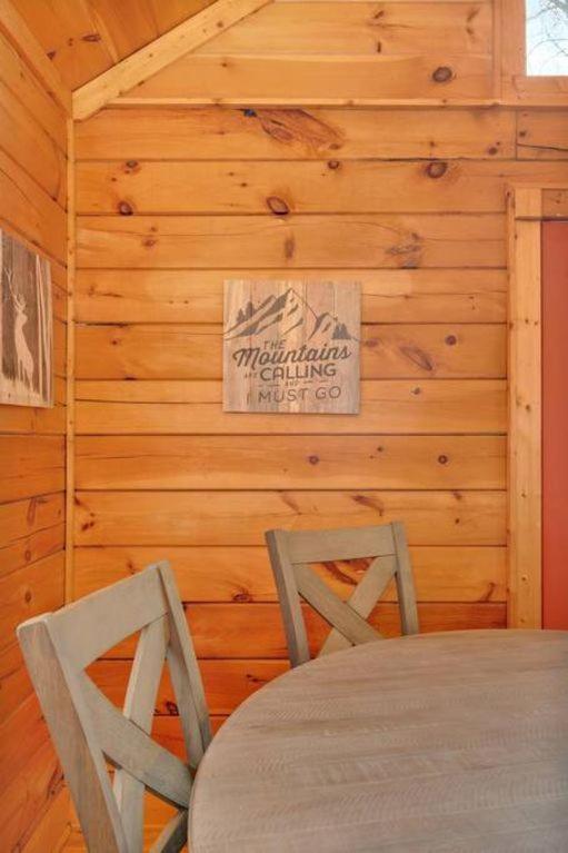 Soco Serene Cabin In The Heart Of 매기 벨리 외부 사진