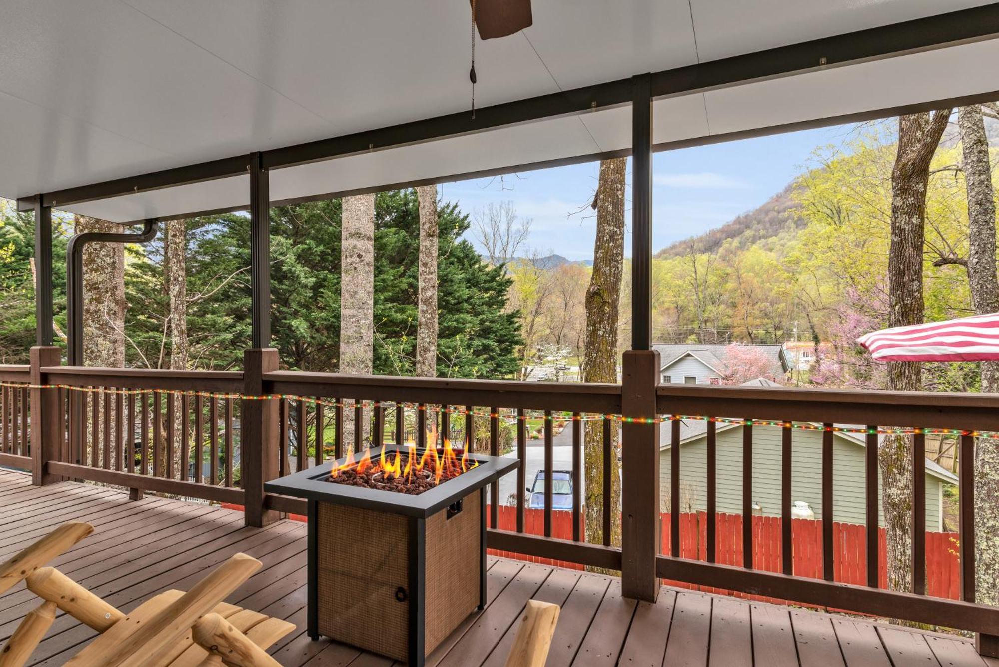 Soco Serene Cabin In The Heart Of 매기 벨리 외부 사진